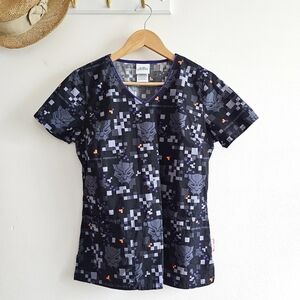 Marvel Avengers Black Panther Cotton Blend Scrub Tooniform V Neck Scrub Top, S